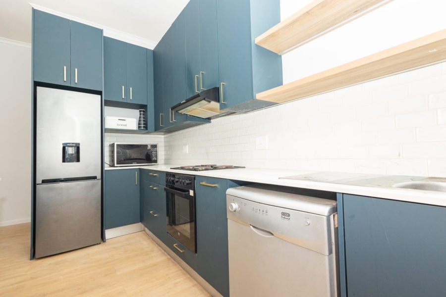 To Let 2 Bedroom Property for Rent in Wynberg Western Cape
